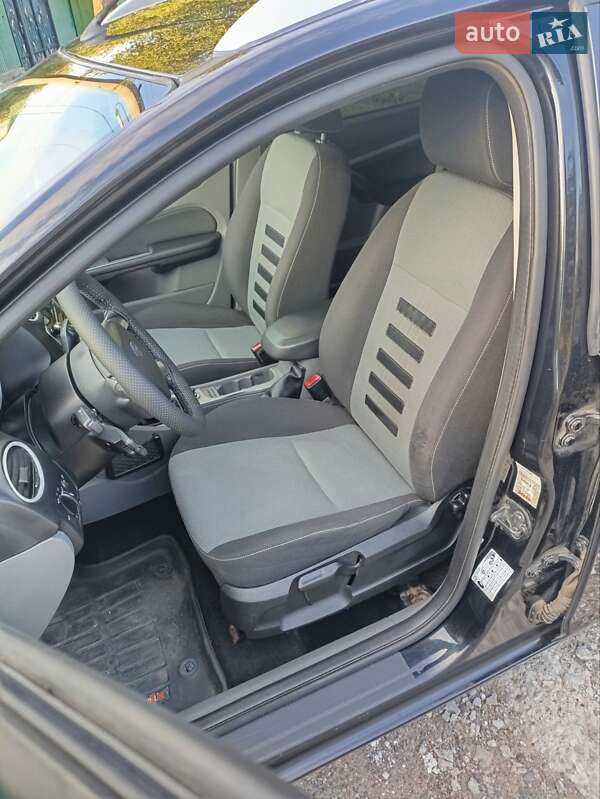 Універсал Ford Focus 2010 в Черкасах