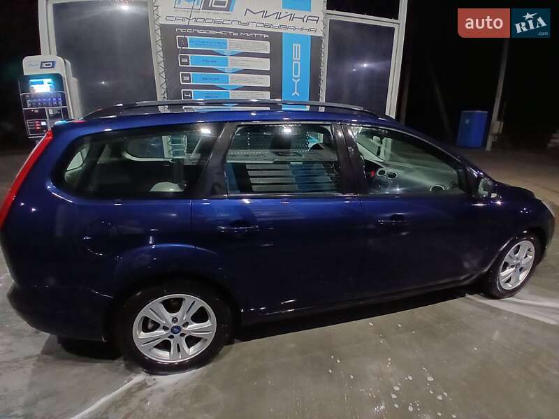 Универсал Ford Focus 2010 в Луцке фото 53 Универсал Ford Focus 2010 в Луцке