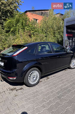 Хэтчбек Ford Focus 2008 в 