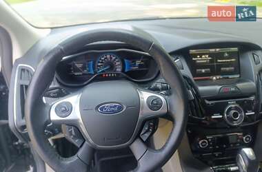 Хэтчбек Ford Focus 2014 в 