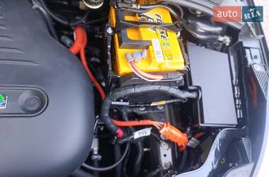 Хэтчбек Ford Focus 2014 в 
