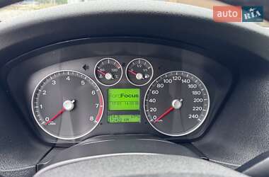 Хетчбек Ford Focus 2007 в 