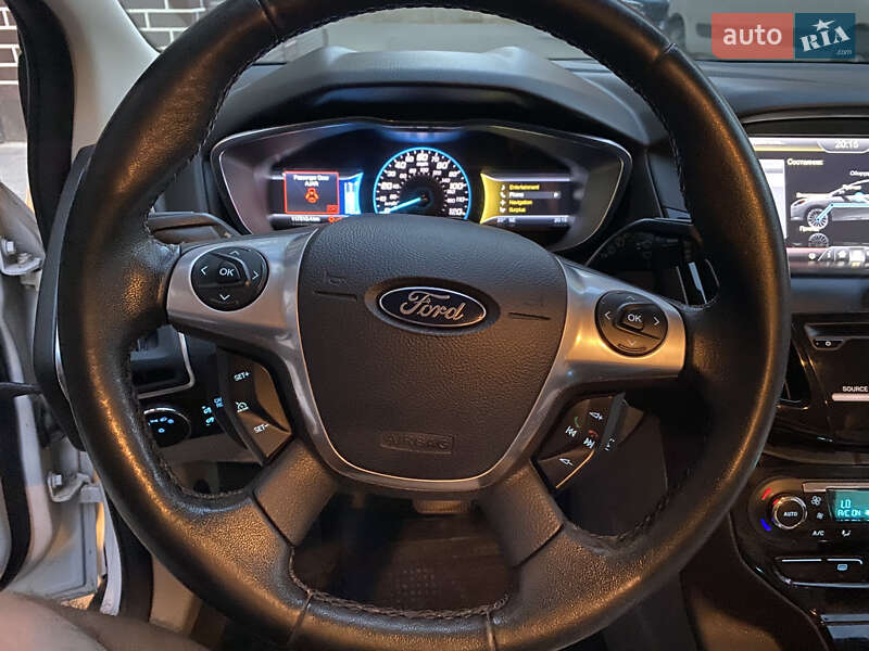 Хэтчбек Ford Focus 2014 в Хмельницком