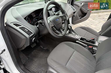 Седан Ford Focus 2016 в 