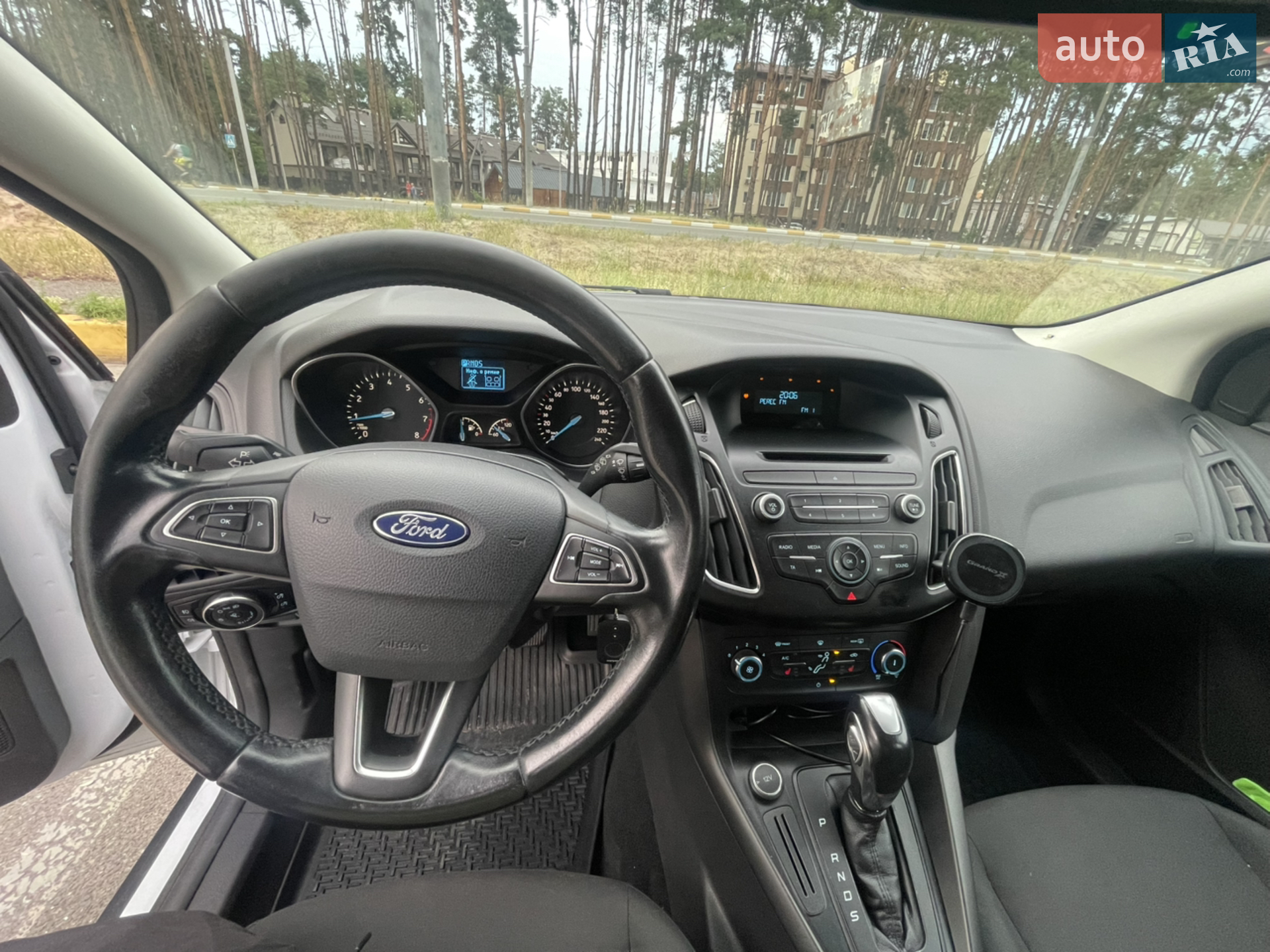 2018 Ford Focus - мініатюра 16