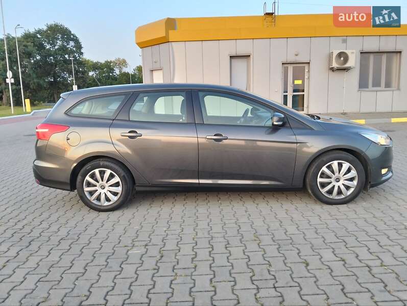 Универсал Ford Focus 2015 в Луцке
