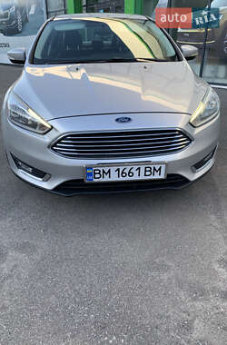 Седан Ford Focus 2015 в Сумах