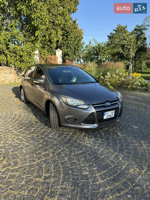 Хэтчбек Ford Focus 2014 в Белой Церкви фото 14 Хэтчбек Ford Focus 2014 в Белой Церкви