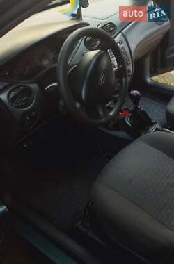 Универсал Ford Focus 2004 в 