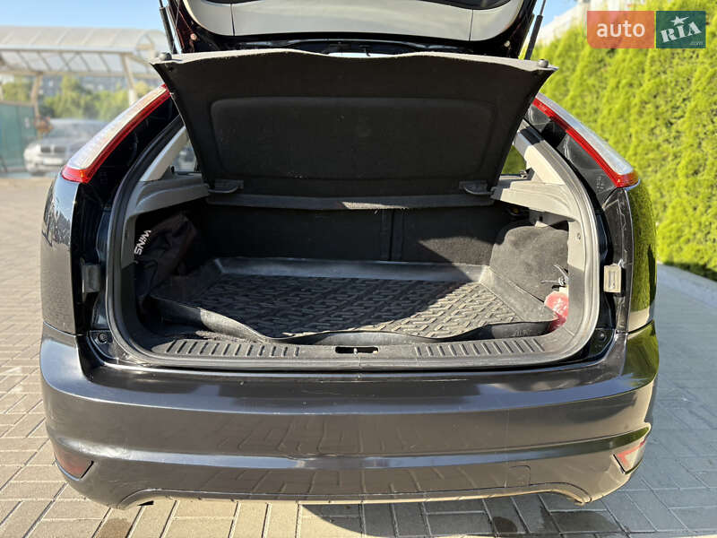 Хэтчбек Ford Focus 2008 в Черкассах