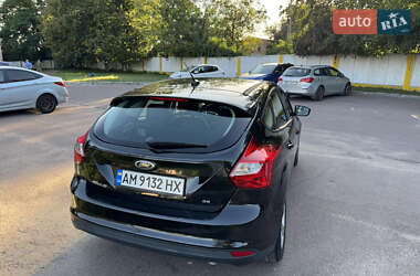Хэтчбек Ford Focus 2014 в 
