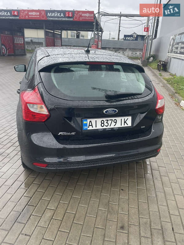 Хэтчбек Ford Focus 2013 в Киеве