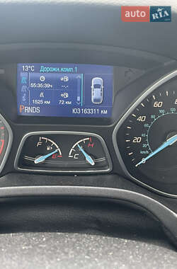 Хэтчбек Ford Focus 2013 в 