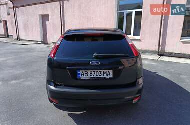 Хэтчбек Ford Focus 2007 в 