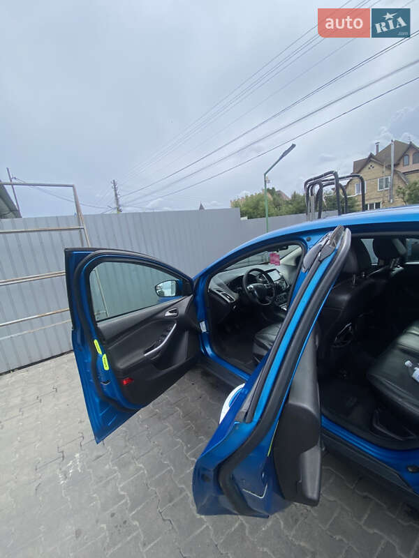 Седан Ford Focus 2013 в Києві фото 17 Седан Ford Focus 2013 в Києві