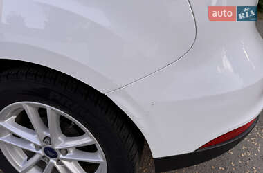 Хэтчбек Ford Focus 2017 в 