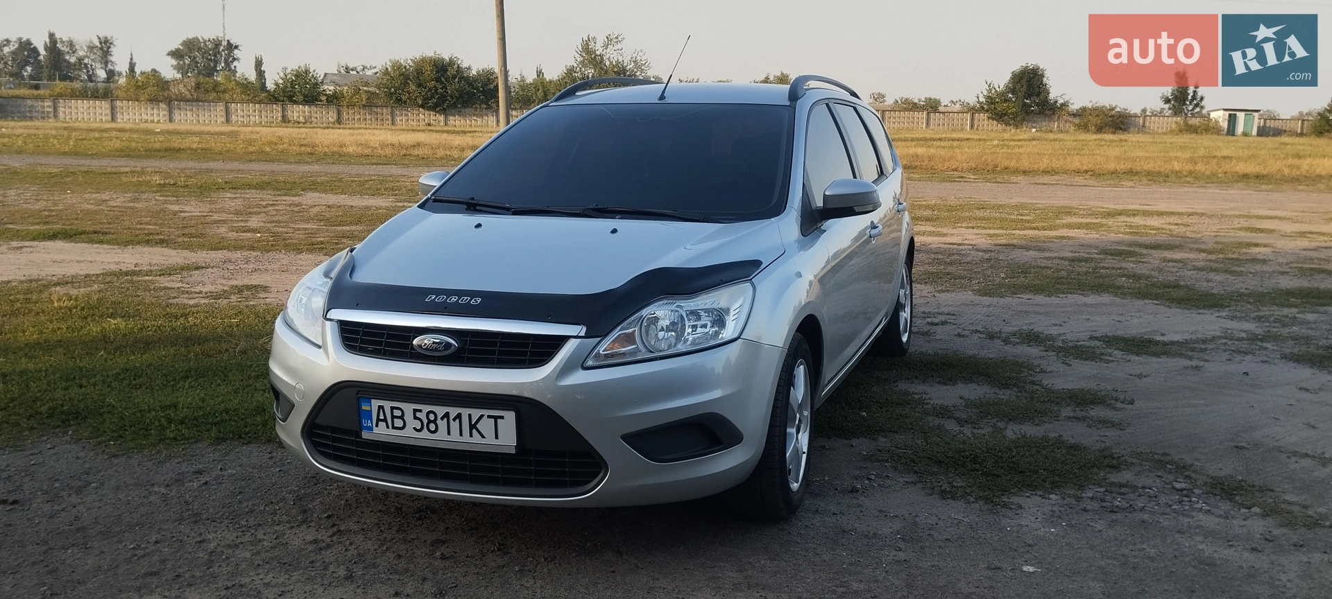 2010 Ford Focus - мініатюра 4