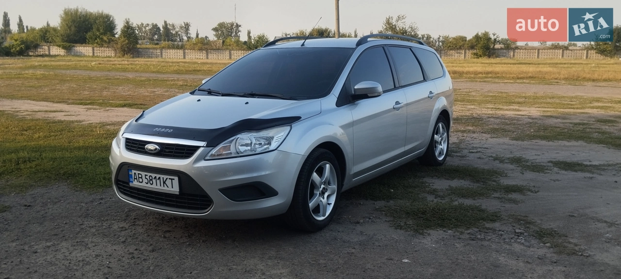 2011 Ford Focus - мініатюра 11