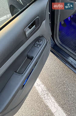 Хэтчбек Ford Focus 2006 в 