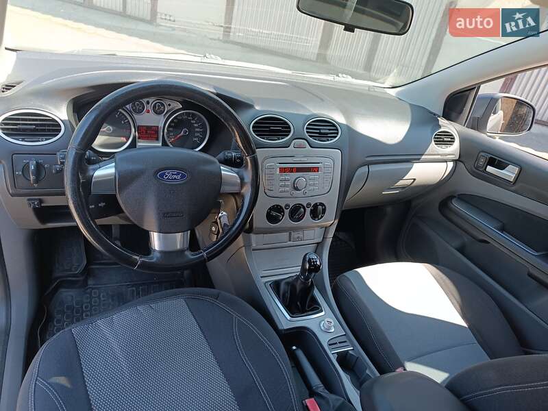 Седан Ford Focus 2010 в Ивано-Франковске