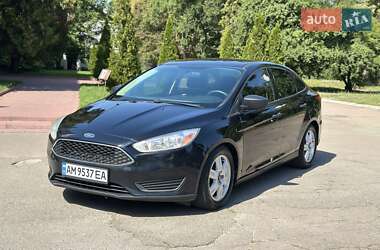 Седан Ford Focus 2015 в 