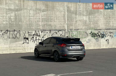 Хэтчбек Ford Focus 2017 в 