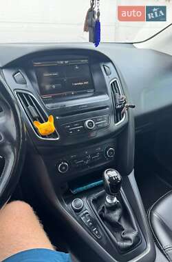 Универсал Ford Focus 2015 в 