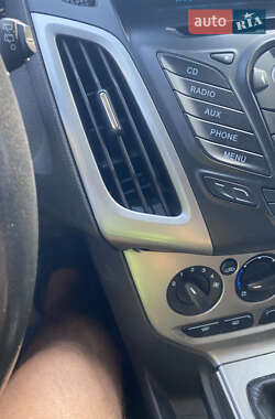 Универсал Ford Focus 2014 в 