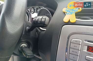 Универсал Ford Focus 2009 в 