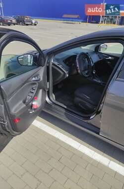 Седан Ford Focus 2017 в 