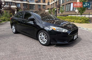 Седан Ford Focus 2015 в 
