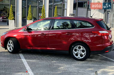 Универсал Ford Focus 2012 в 