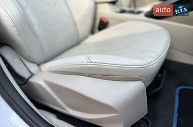 Хэтчбек Ford Focus 2014 в 