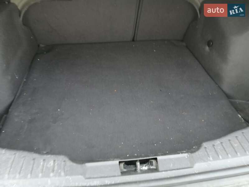 Седан Ford Focus 2013 в Жидачове фото 23 Седан Ford Focus 2013 в Жидачове