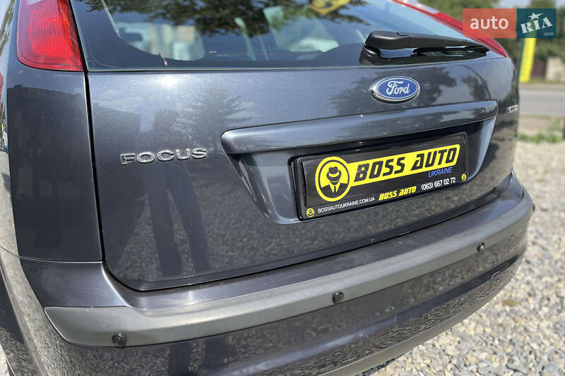 Хэтчбек Ford Focus 2006 в Коломые
