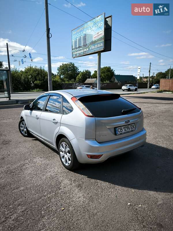 Хэтчбек Ford Focus 2011 в Чернигове