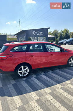 Универсал Ford Focus 2015 в 