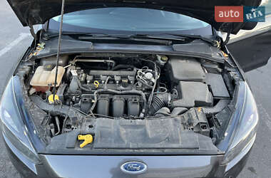 Седан Ford Focus 2016 в 