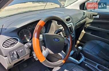 Хэтчбек Ford Focus 2007 в 