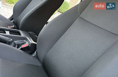 Седан Ford Focus 2016 в 