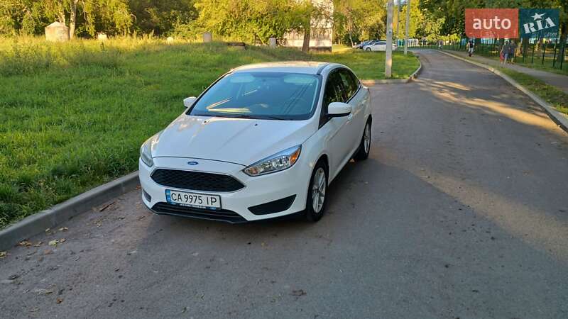 Седан Ford Focus 2017 в 