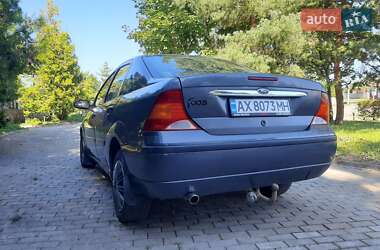 Седан Ford Focus 2004 в 