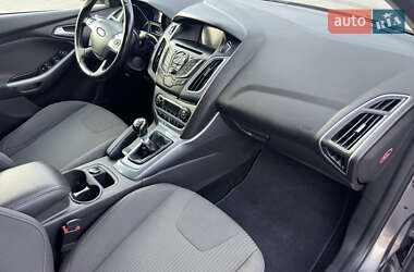 Универсал Ford Focus 2014 в 