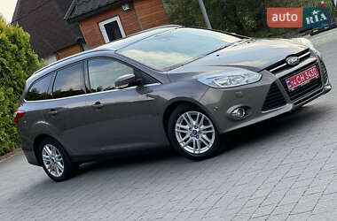 Универсал Ford Focus 2014 в 