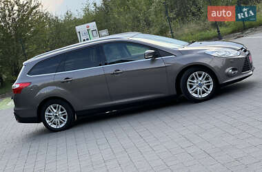 Универсал Ford Focus 2014 в 