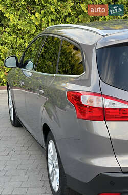 Универсал Ford Focus 2014 в 