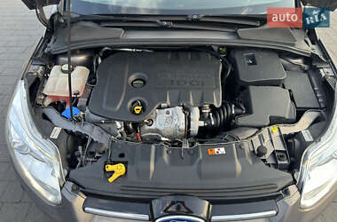 Универсал Ford Focus 2014 в 
