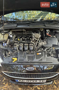 Седан Ford Focus 2016 в 