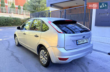 Хетчбек Ford Focus 2011 в 