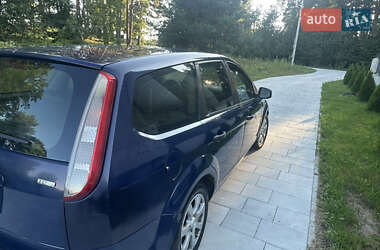 Универсал Ford Focus 2010 в 